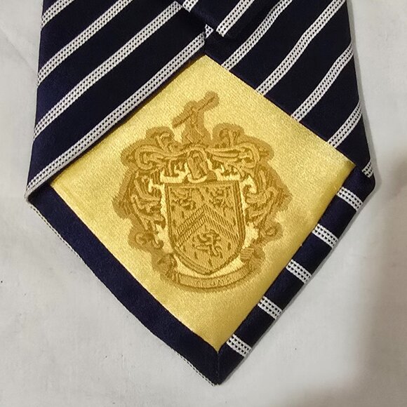 Donald J Trump Signature Silk Necktie - Blue White Striped - 3 5/8" x 62" - Picture 5 of 5